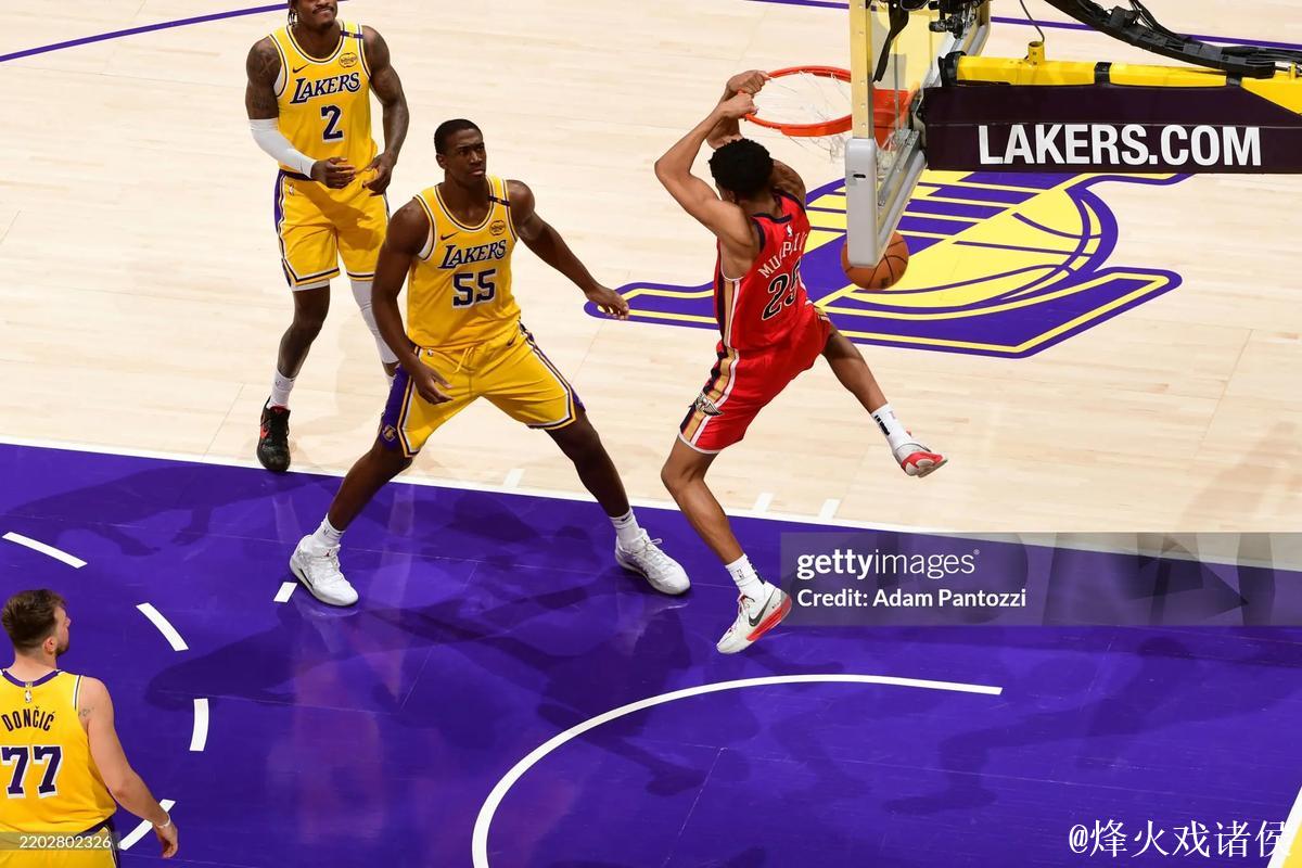 锡安34+10助鹈鹕击败步行者 国王让老鹰吞下4连败